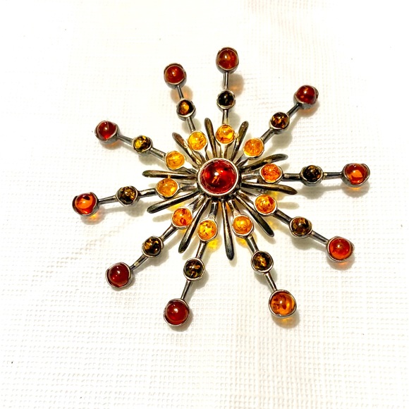 Vintage Sunburst Brooch Pin. - Picture 1 of 4